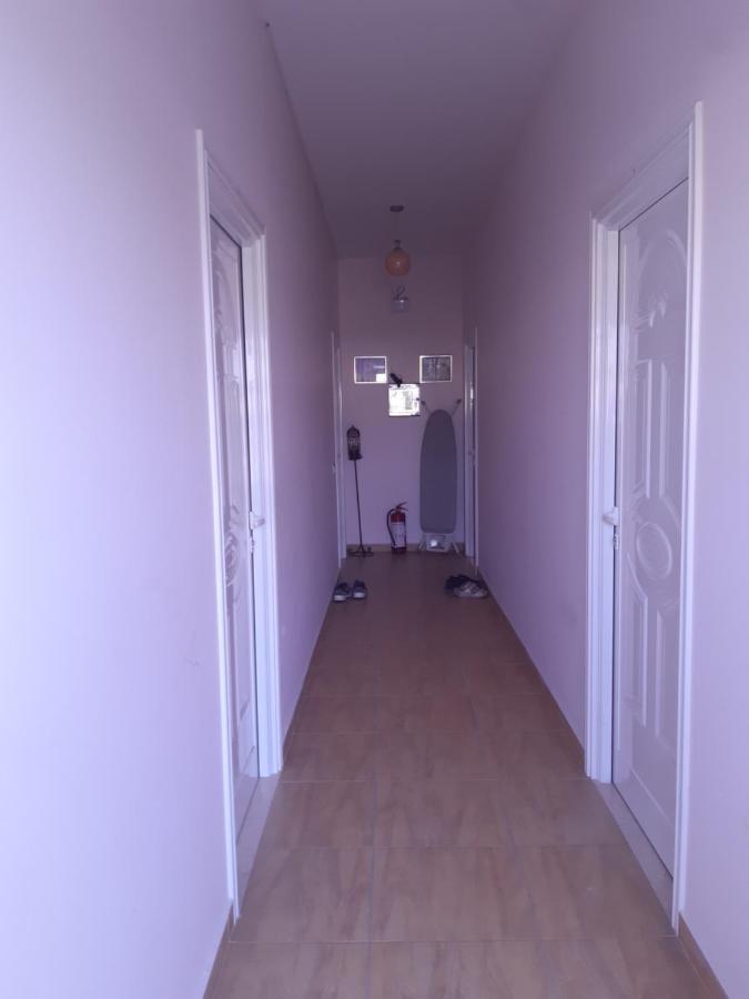 Collaku Apartment'S Vlorë Buitenkant foto