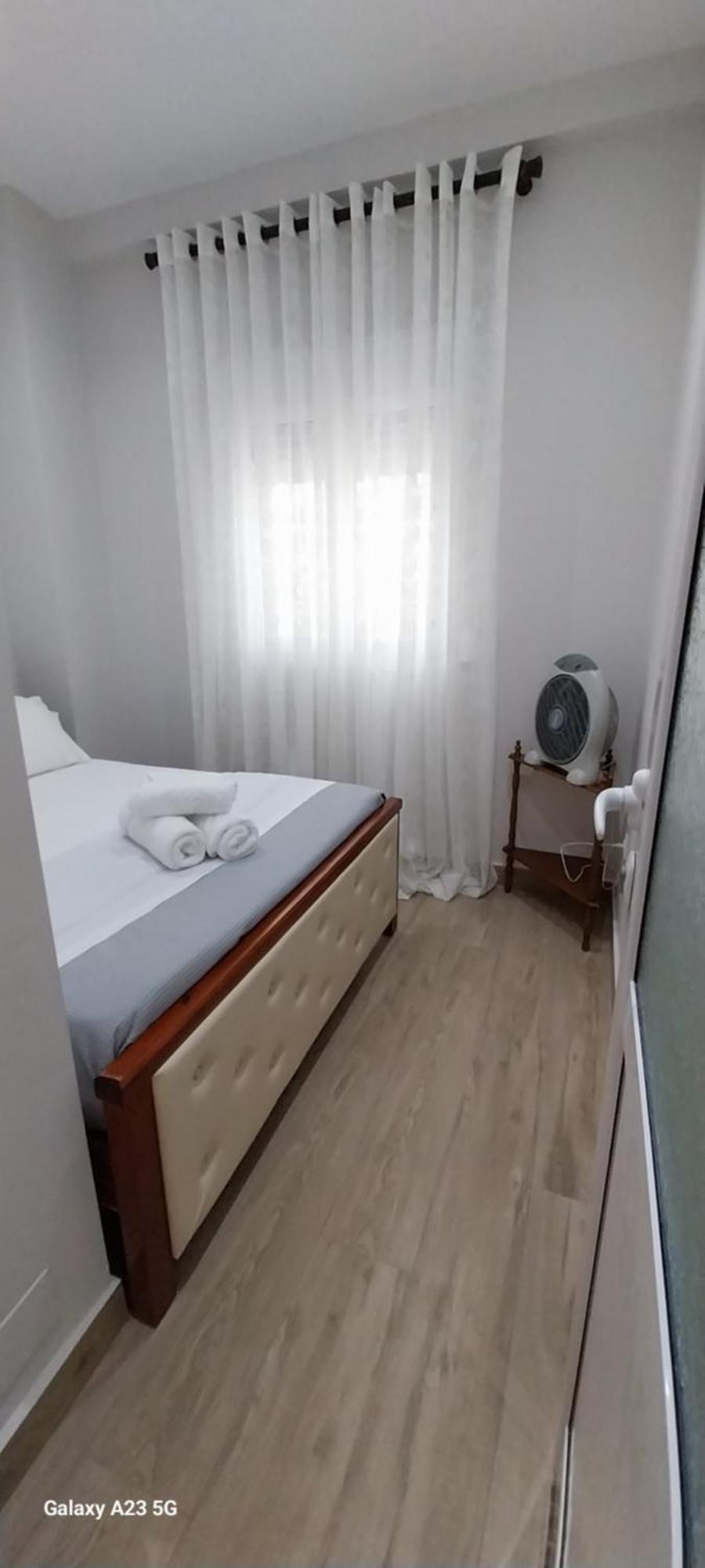 Collaku Apartment'S Vlorë Buitenkant foto