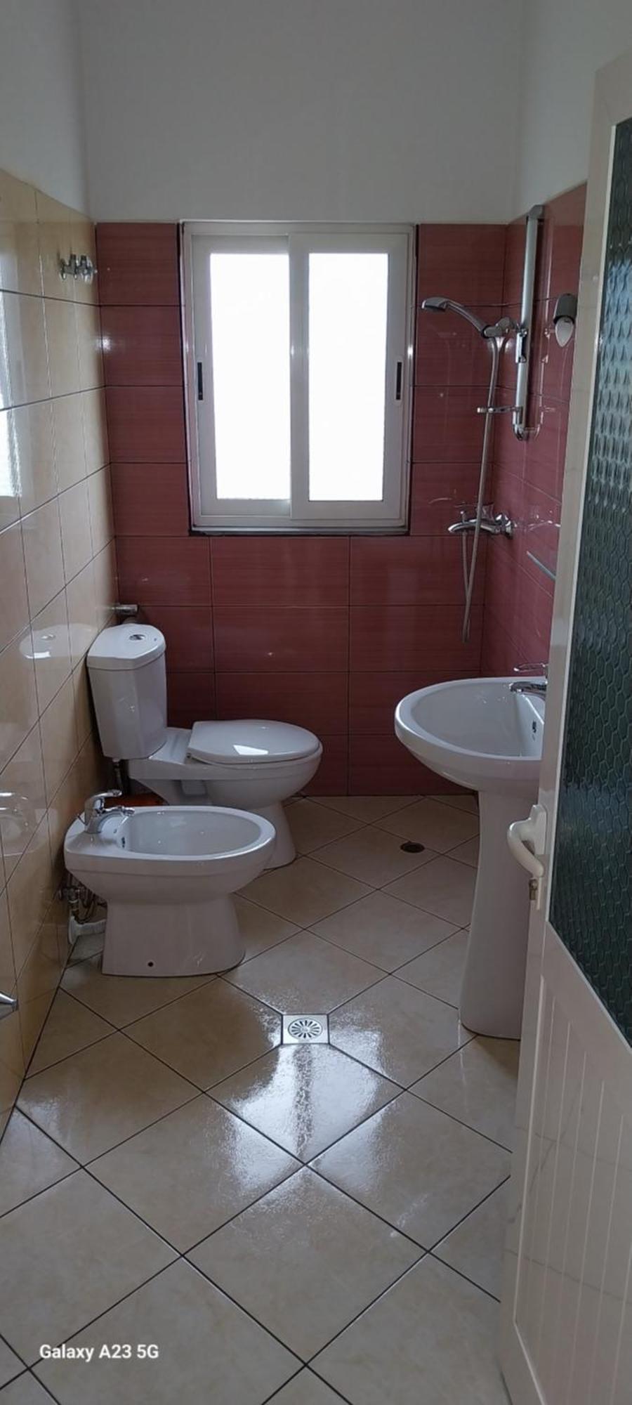 Collaku Apartment'S Vlorë Buitenkant foto